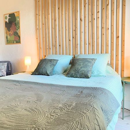NEW - Studio cosy - Plages à 5min - Parking privé - WIFI - Commerces au pied du bâtiment La Grande-Motte Esterno foto