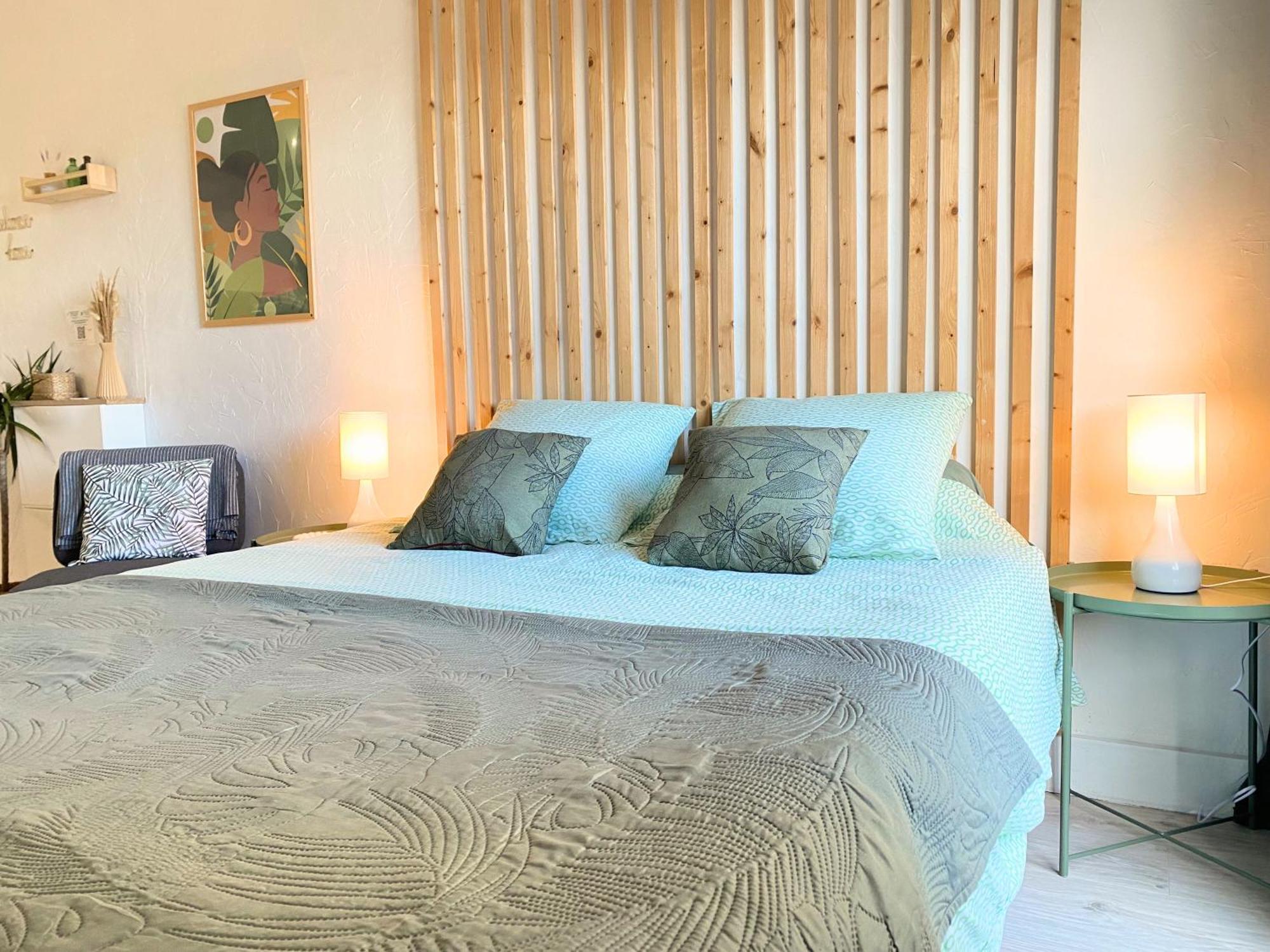 NEW - Studio cosy - Plages à 5min - Parking privé - WIFI - Commerces au pied du bâtiment La Grande-Motte Esterno foto